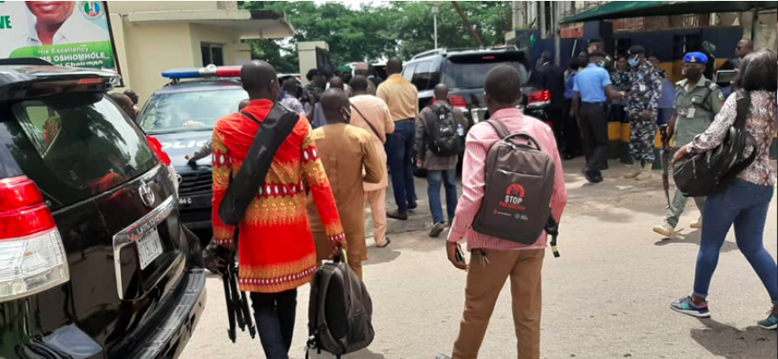 BREAKING: Police lifts blockage on APC National Secretariat